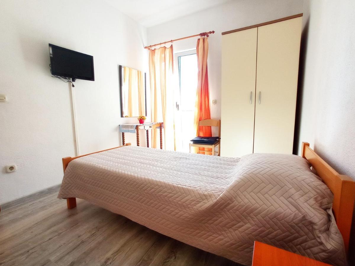Casa Del Olivo Lägenhet Tučepi Exteriör bild