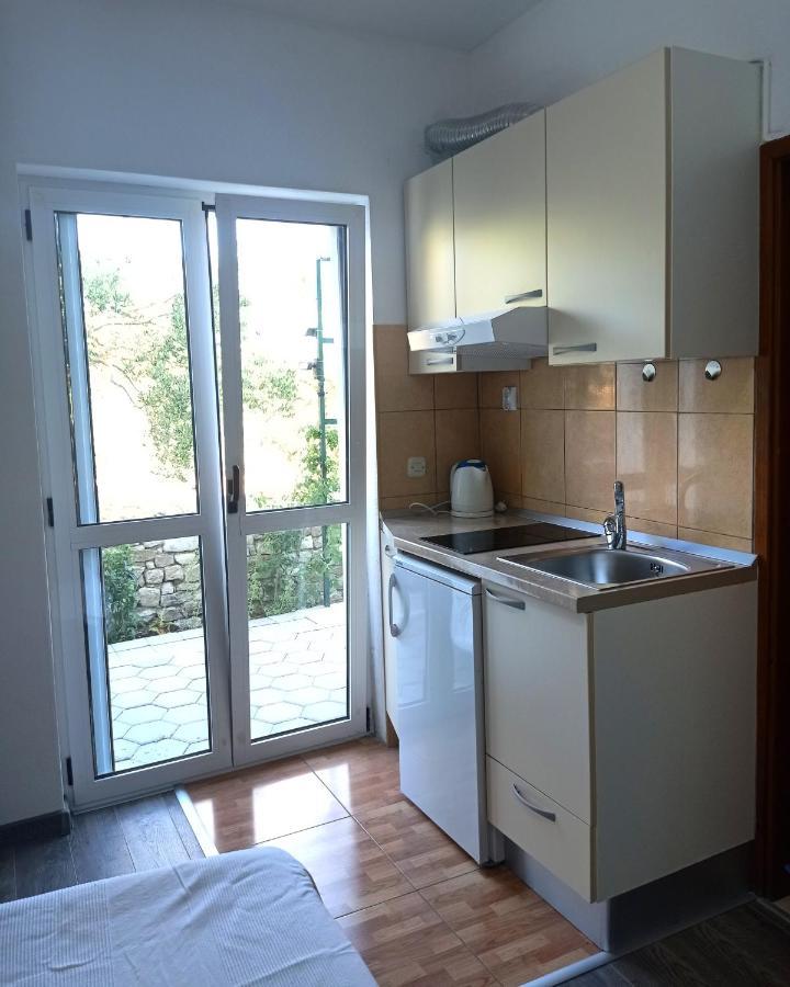 Casa Del Olivo Lägenhet Tučepi Exteriör bild