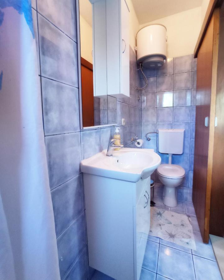 Casa Del Olivo Lägenhet Tučepi Exteriör bild