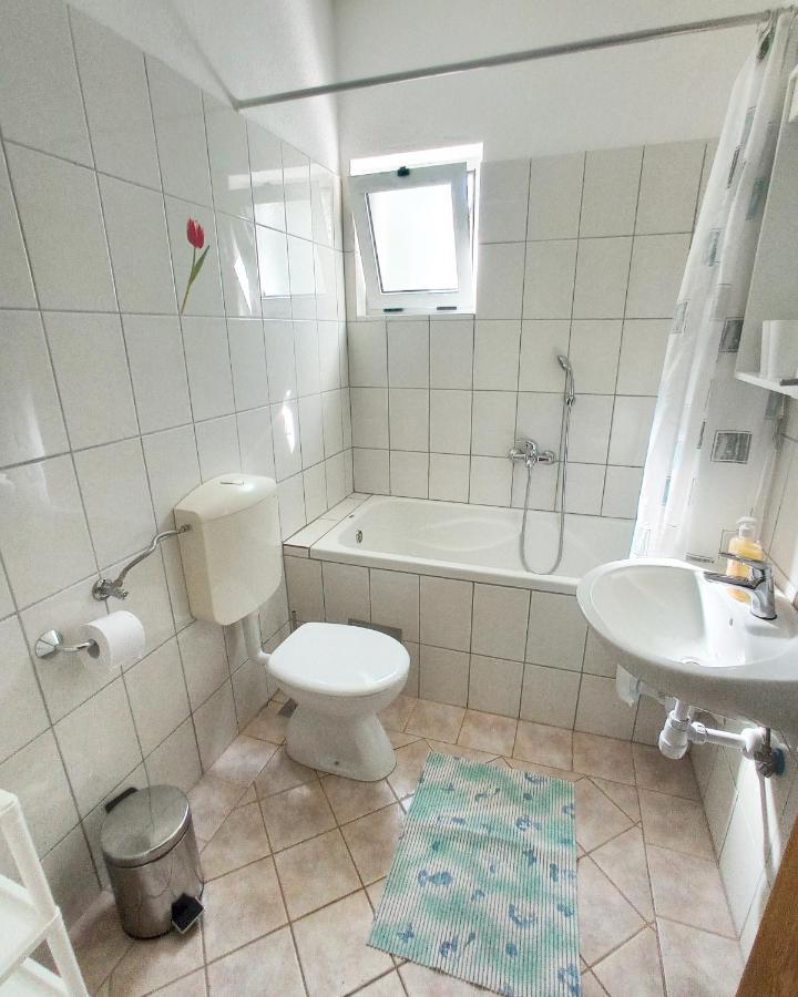 Casa Del Olivo Lägenhet Tučepi Exteriör bild